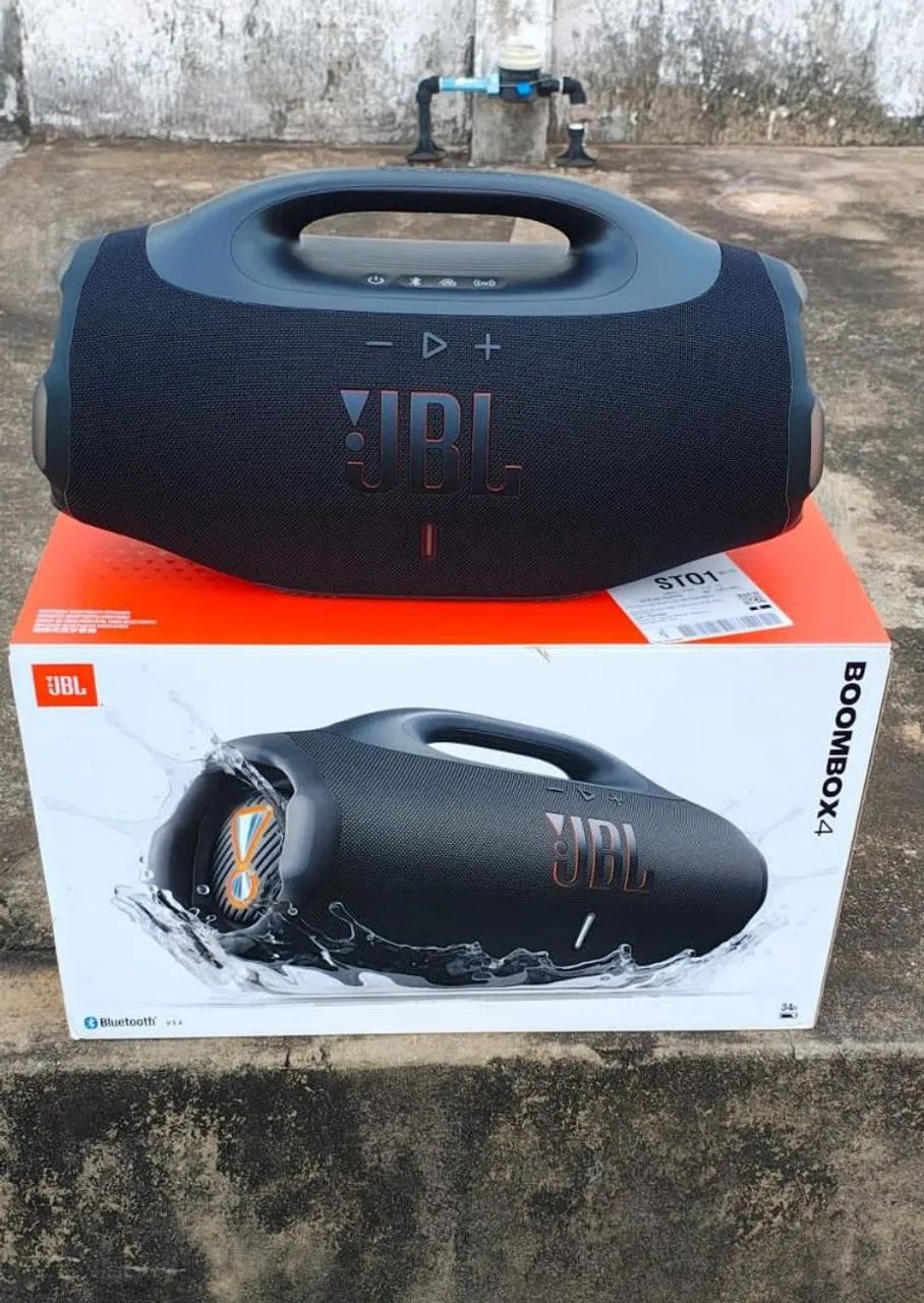 Bombox