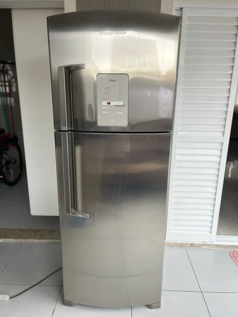 Geladeira Brastemp 429 litros em bom estado  - Foto 4