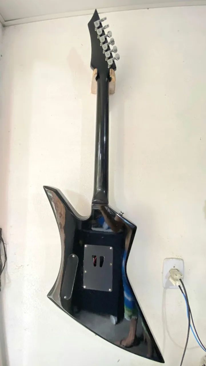 Guitarra explorer strinberg clg 48 - Foto 5