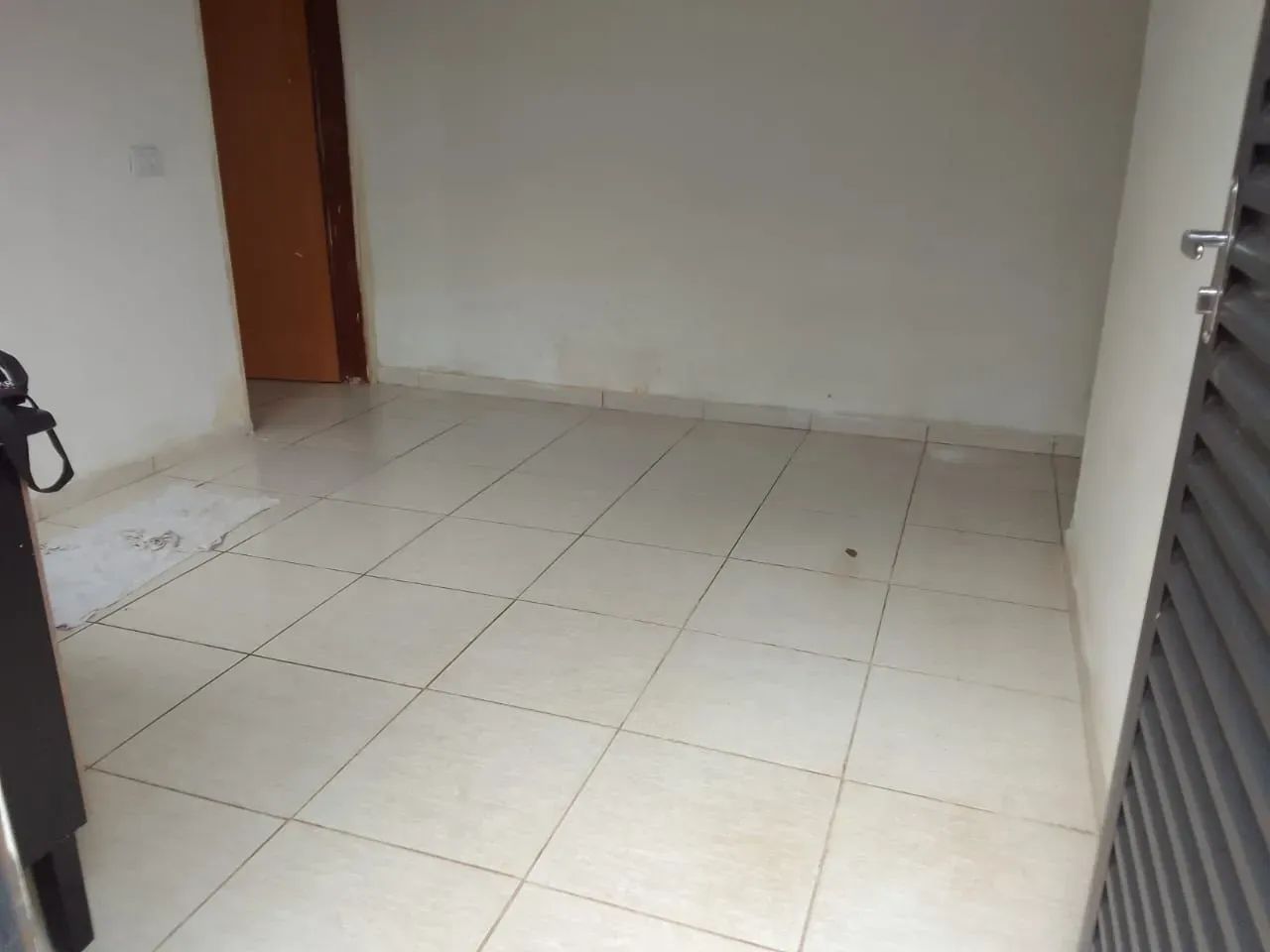 Térrea para venda possui 100 metros quadrados com 1 quarto - Foto 2