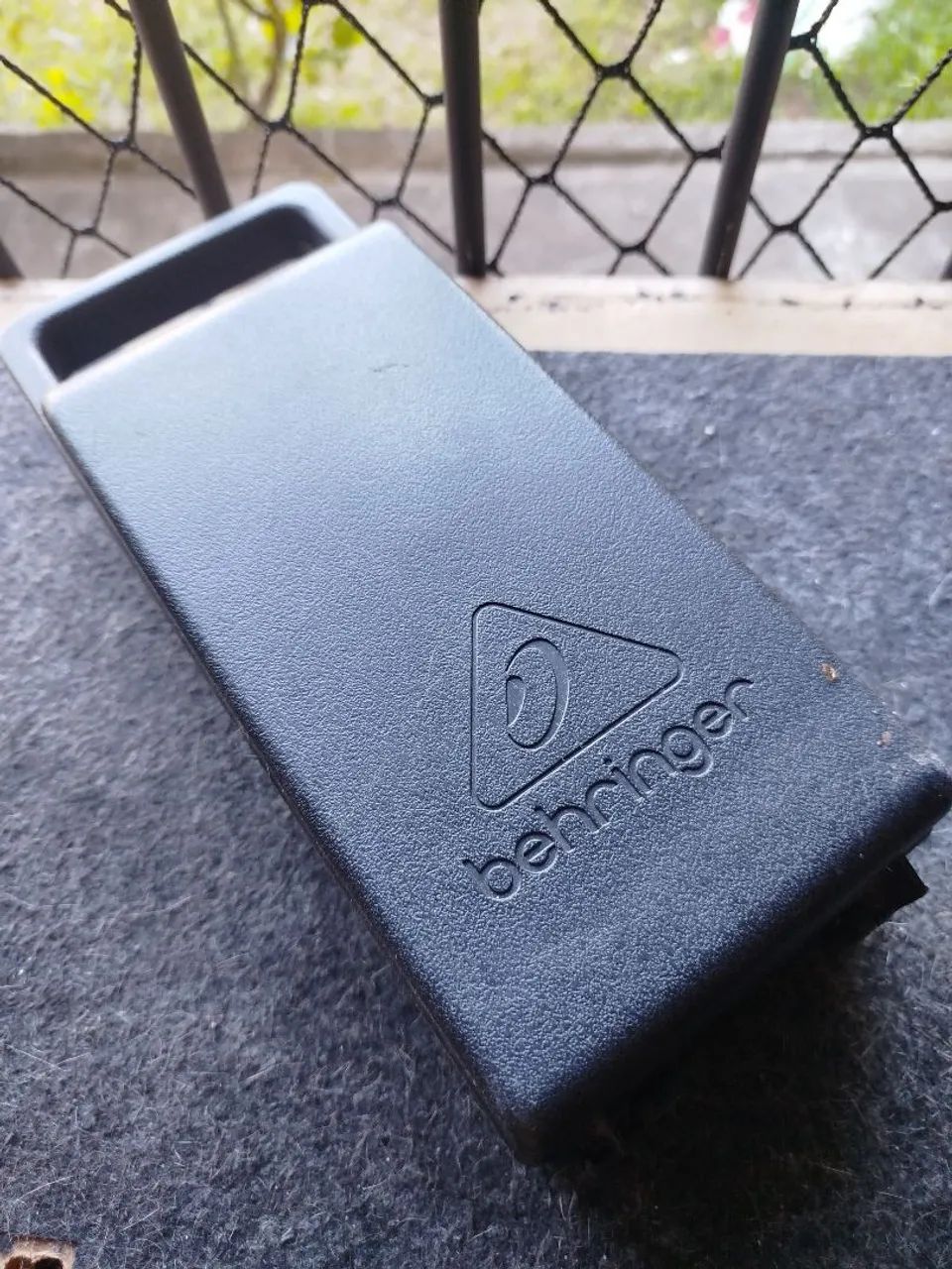 Microfone Behringer C1 com case - Foto 4