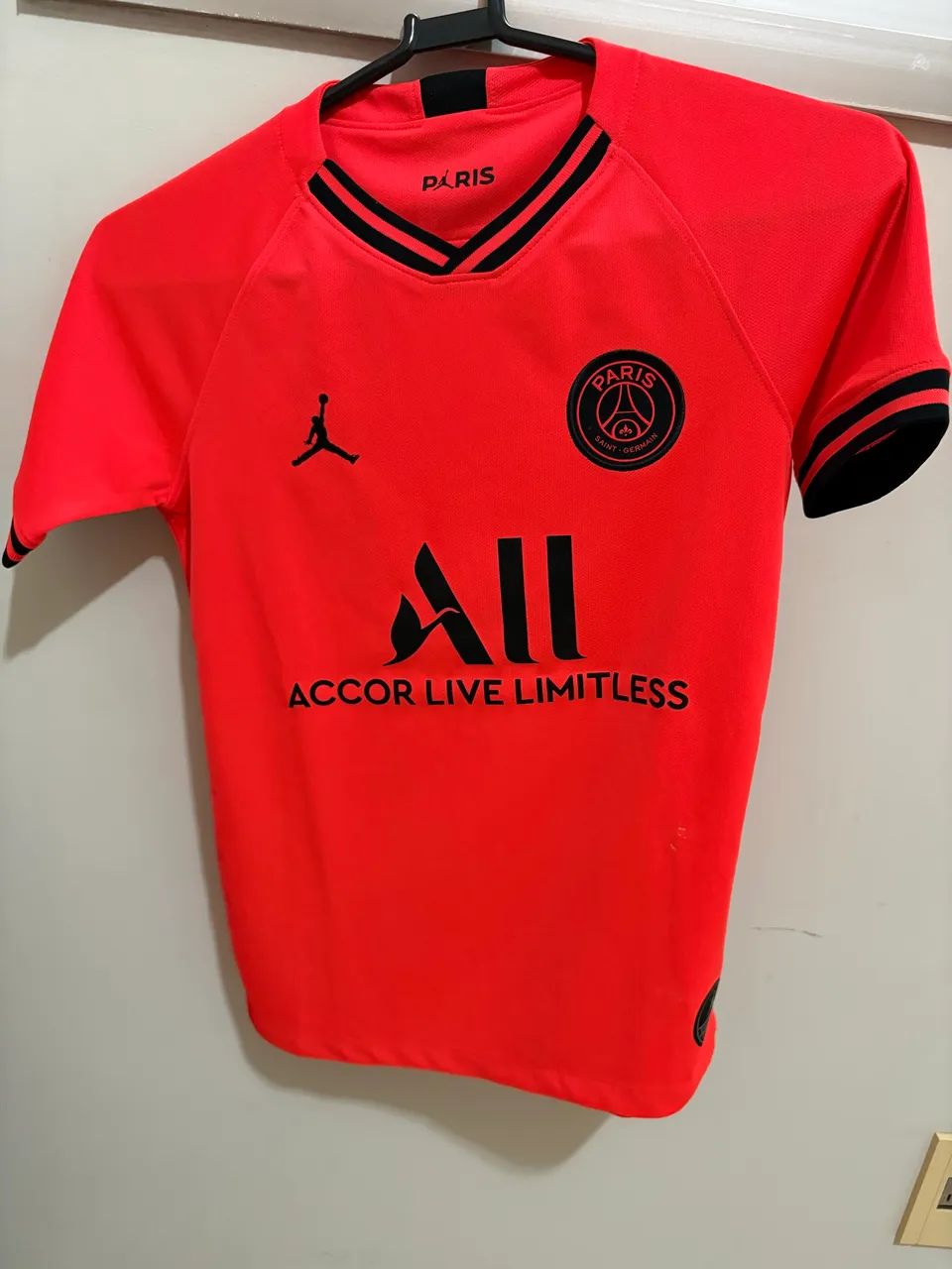 Camiseta paris germain jordan - Foto 2
