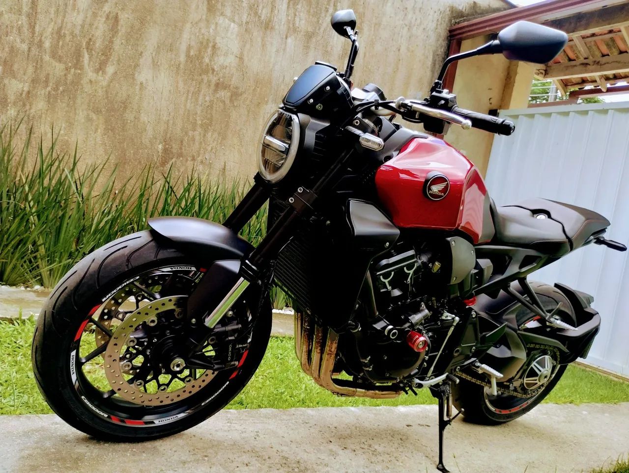 CB1000R 2021 - Foto 2