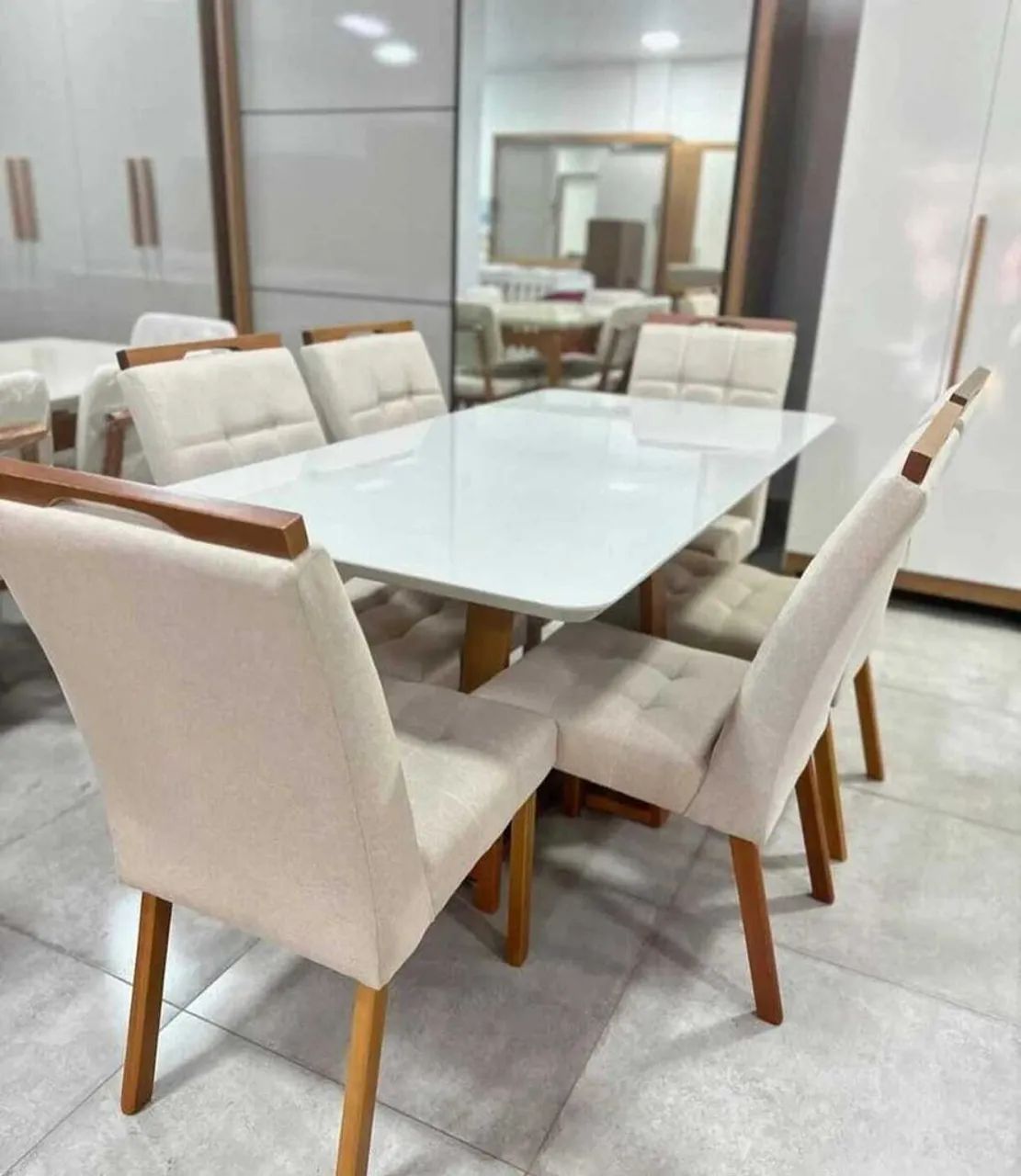 Mesa Jasmim c/6 cadeiras Emilly 