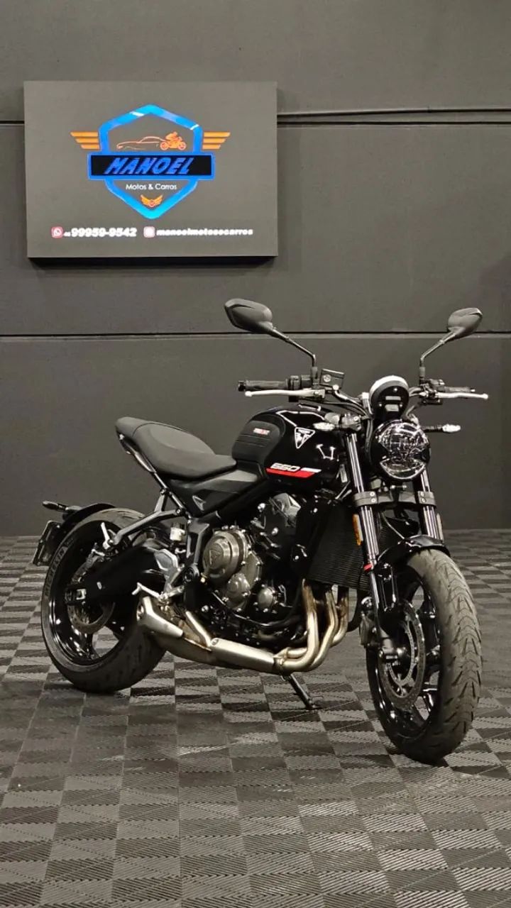 Triumph - Trident 660 - 2025 - Preta - Foto 5