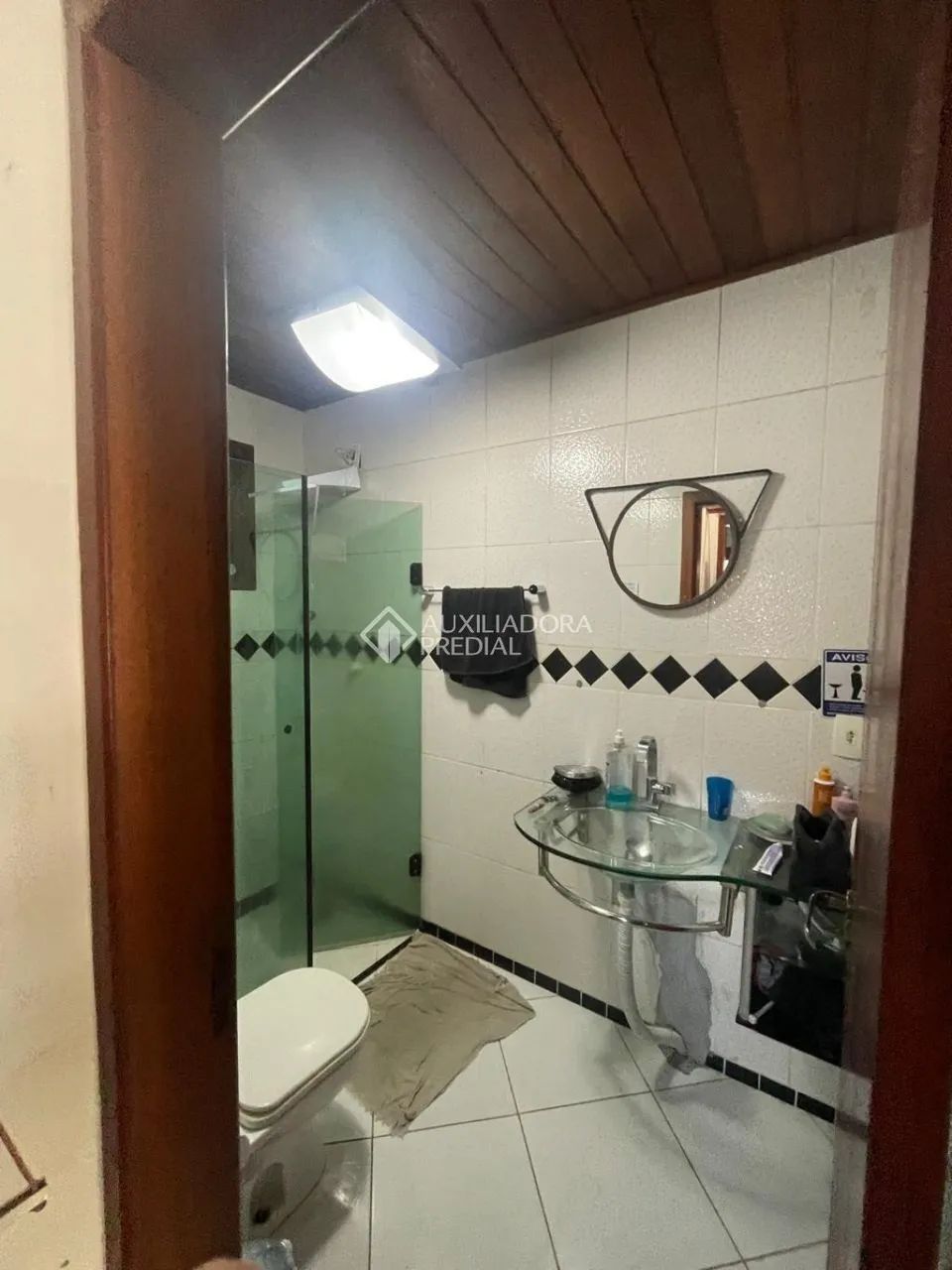 Casa à venda, 6quartos, 1 suítes, + 6 kitnets alugadas - Foto 2