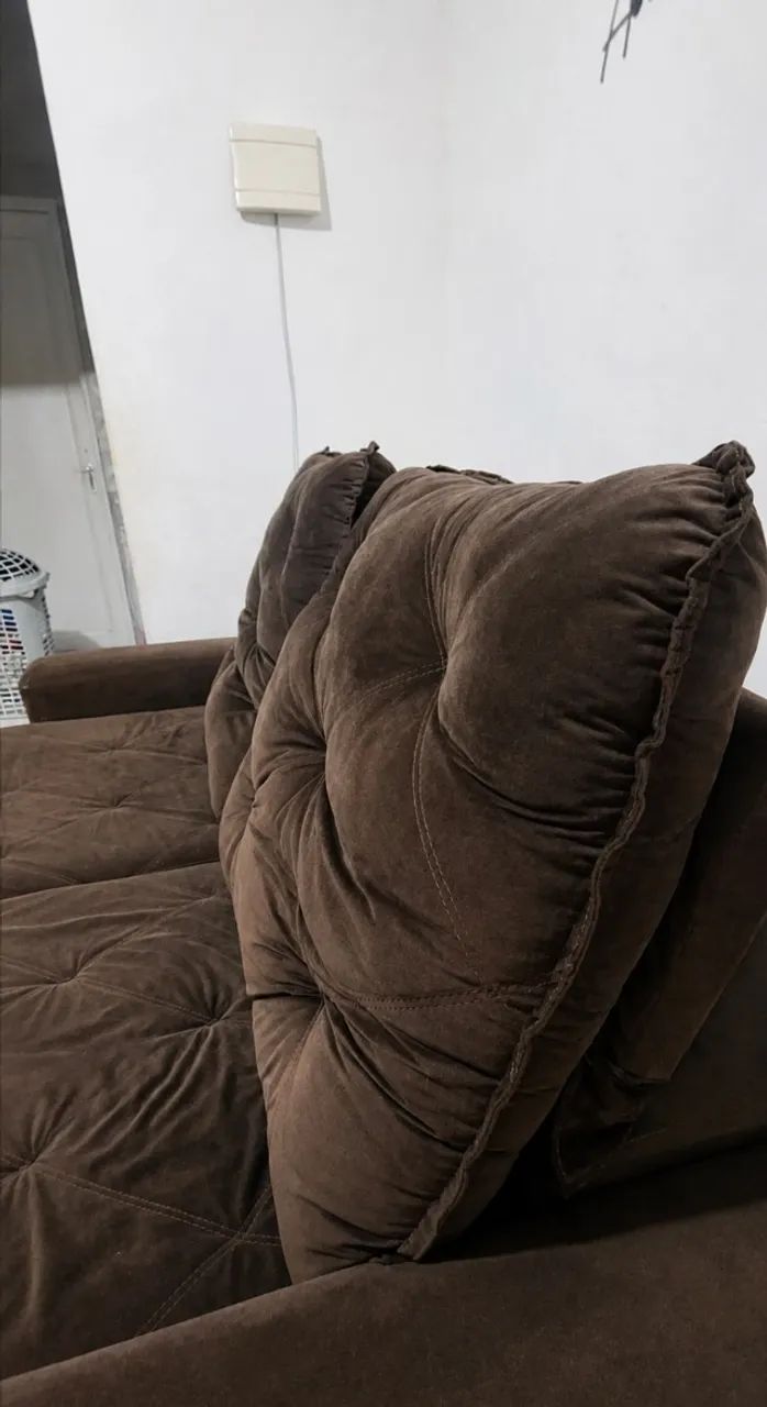 Sofa retrátil e reclinável marrom  - Foto 2