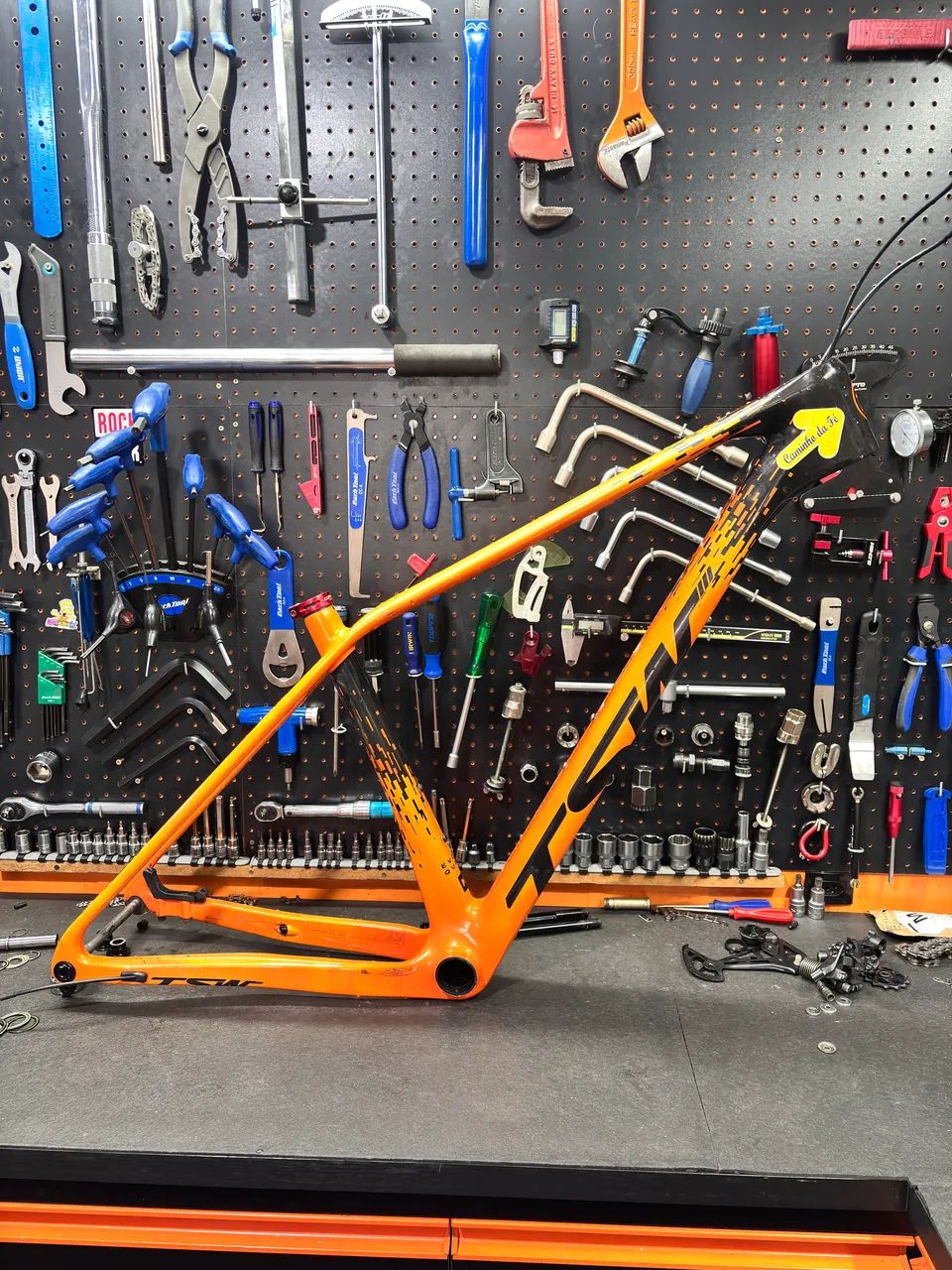 Quadro MTB carbono