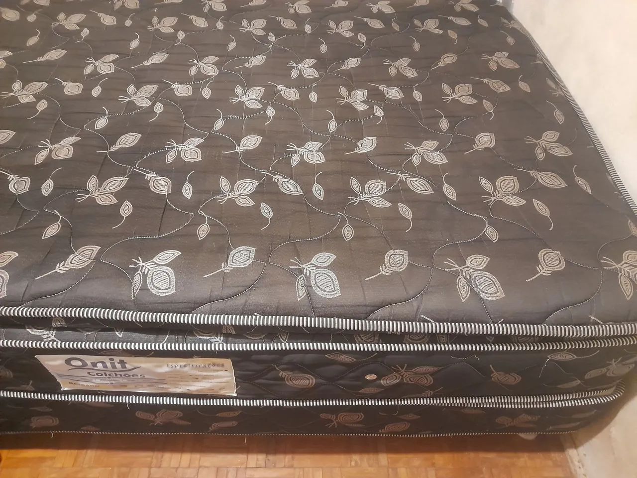 Cama casal box pocket