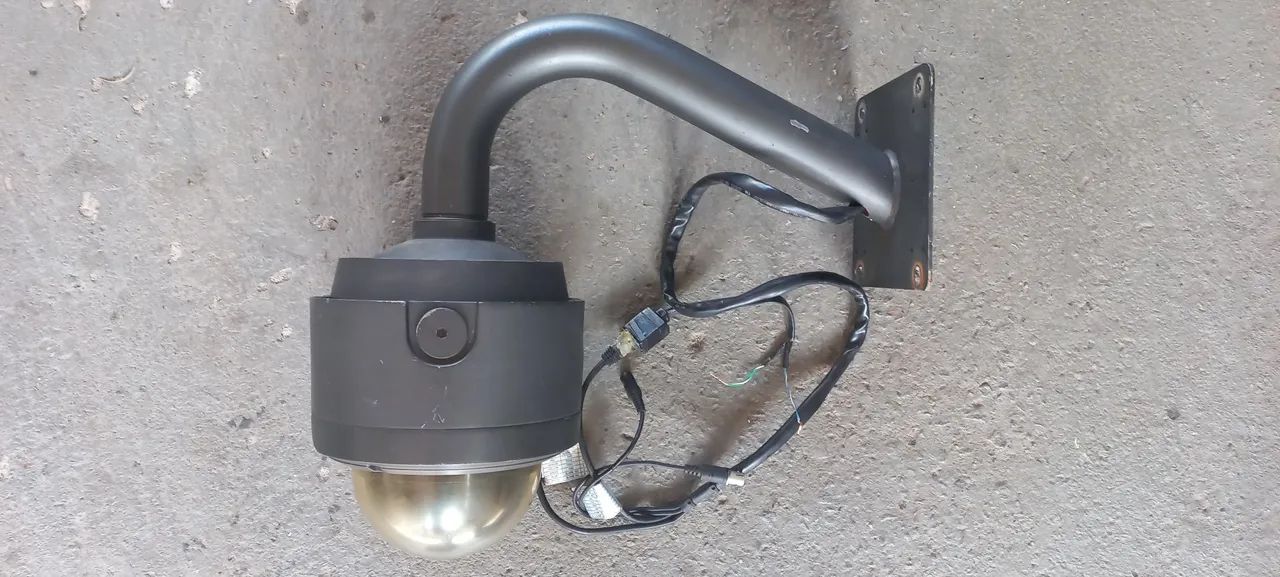 Vendo câmera Dome analógica Lg