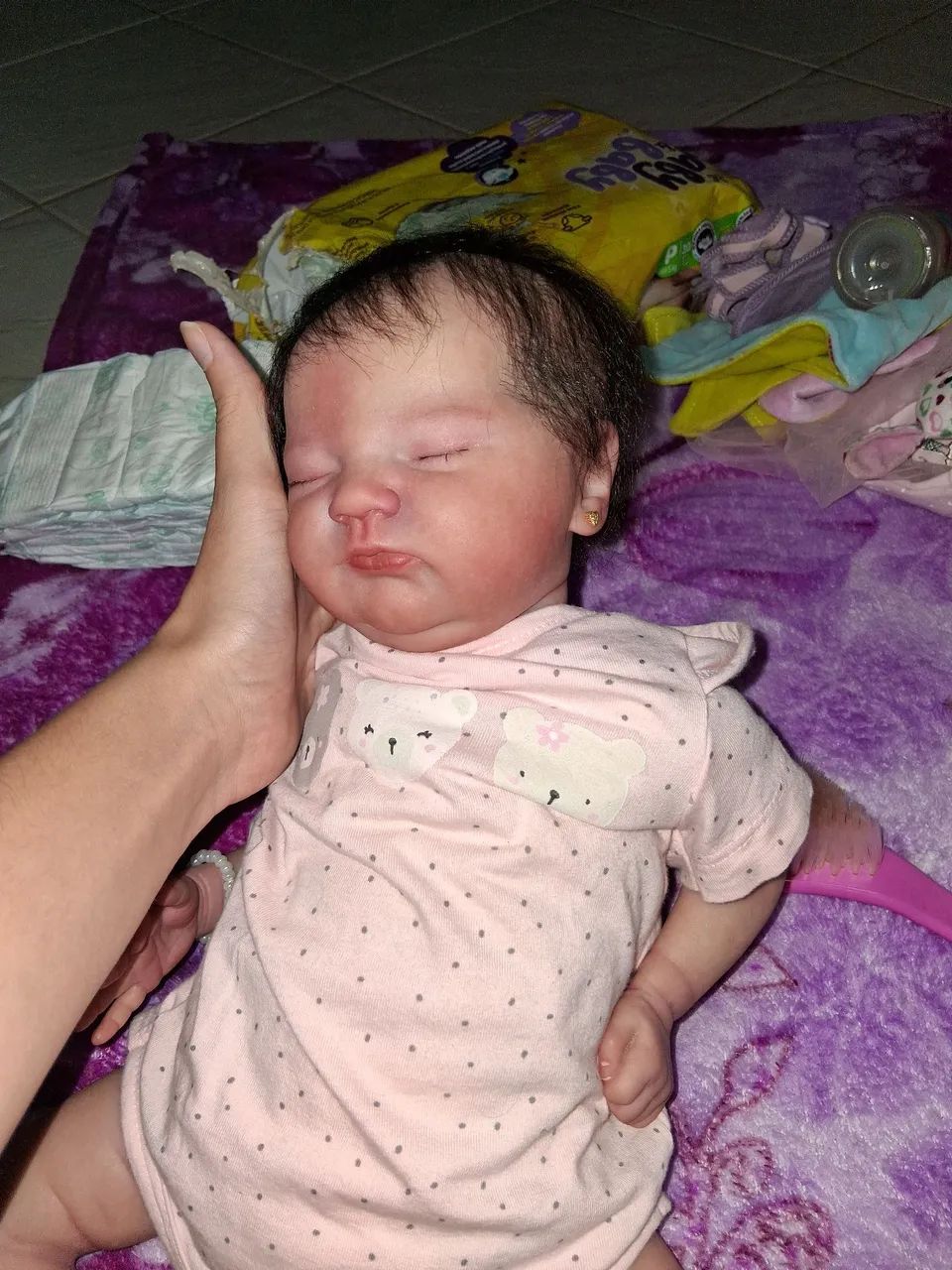 Bebê Reborn Com Enxoval Completo!!! - Foto 4
