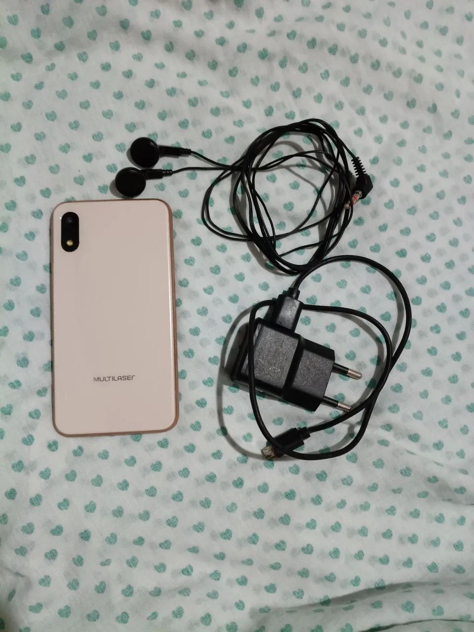 Celular MULTILASER com frontal trincada. - Foto 3