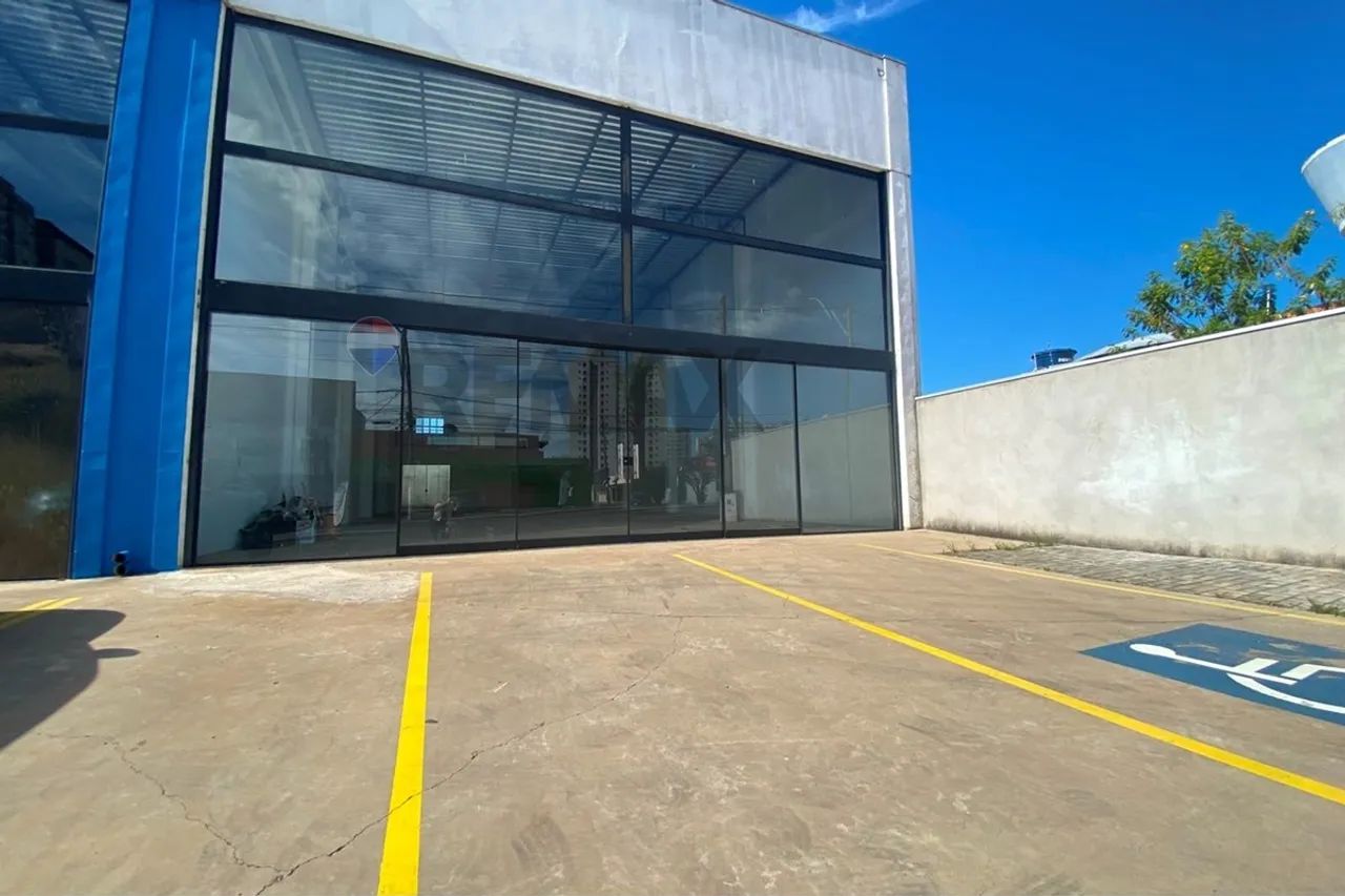 Salão novo para alugar 407 m² Av Cillos - Foto 2