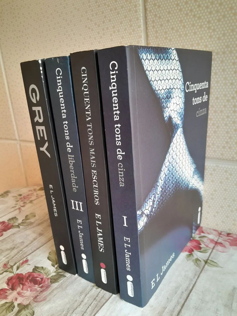 Coleção "Cinquenta Tons de Cinza" - Foto 3