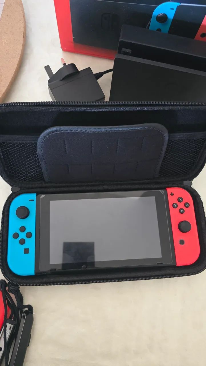 Nintendo Switch V2 - Desbloqueado com kit - Foto 4
