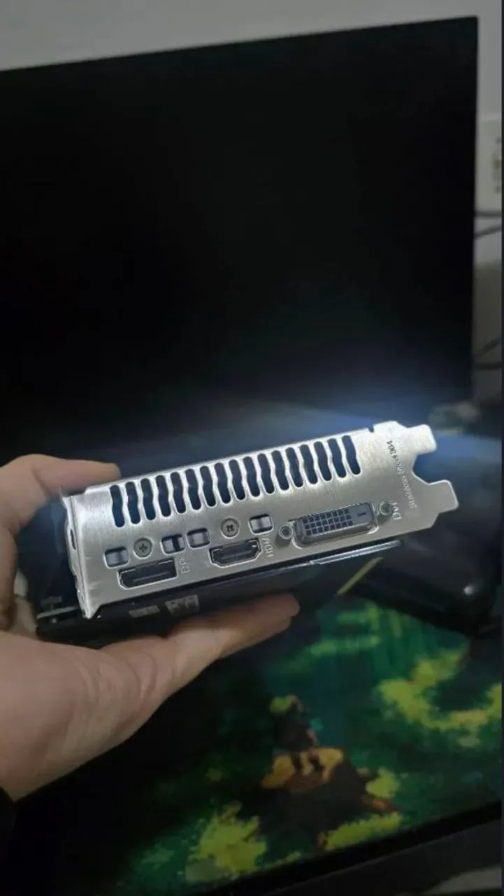 Placa de Vídeo Gigabyte GTX 1650 Super - Foto 4