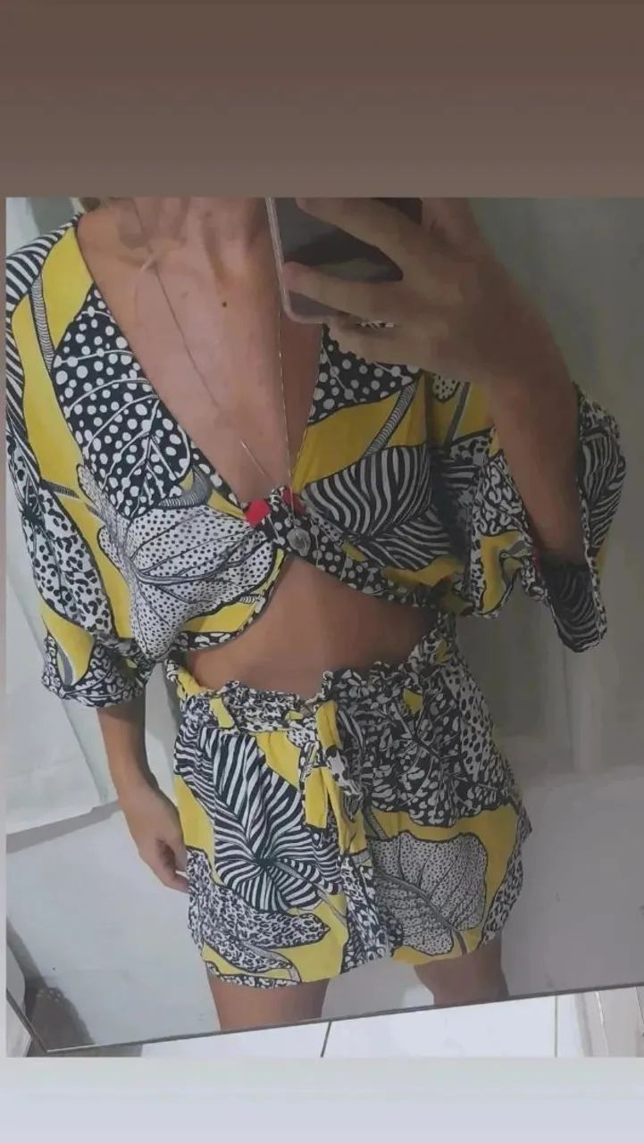 Short e blusa farm