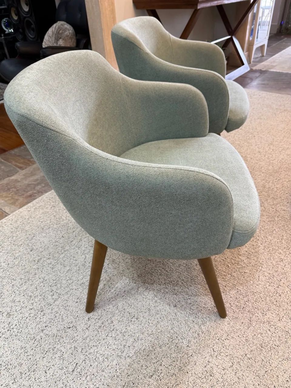 02 Poltronas designer contemponaneo linhão verde  - Foto 2