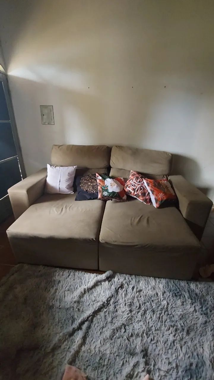 Sofa retrátil e reclinavel 