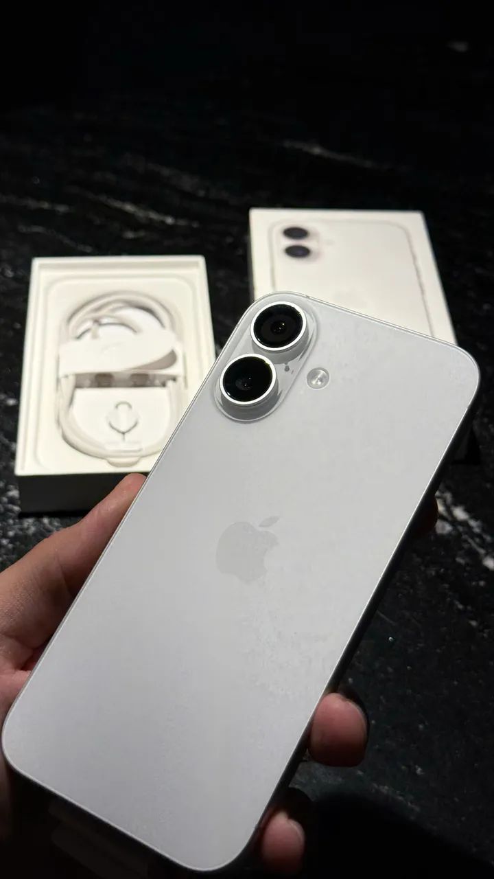 IPhone 16 - 128GB (CHIP FÍSICO)