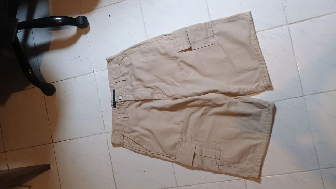 Bermuda Jorts Baggy Cargo Bege  - Foto 2