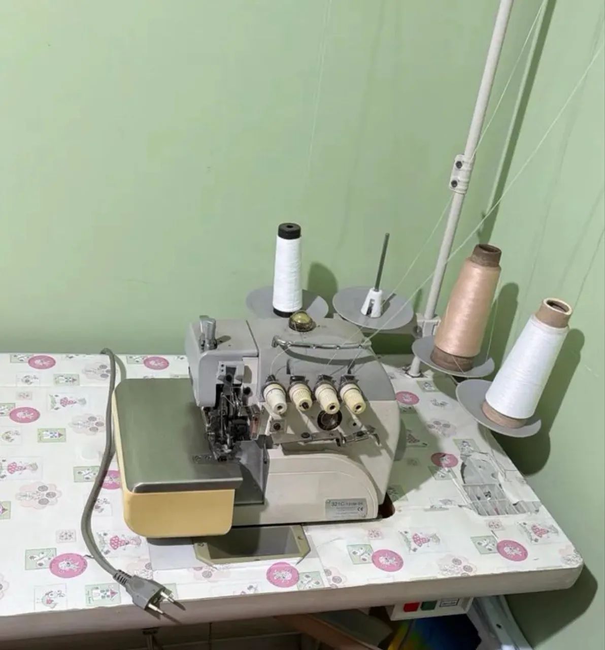 Reta e overloque  - Foto 2