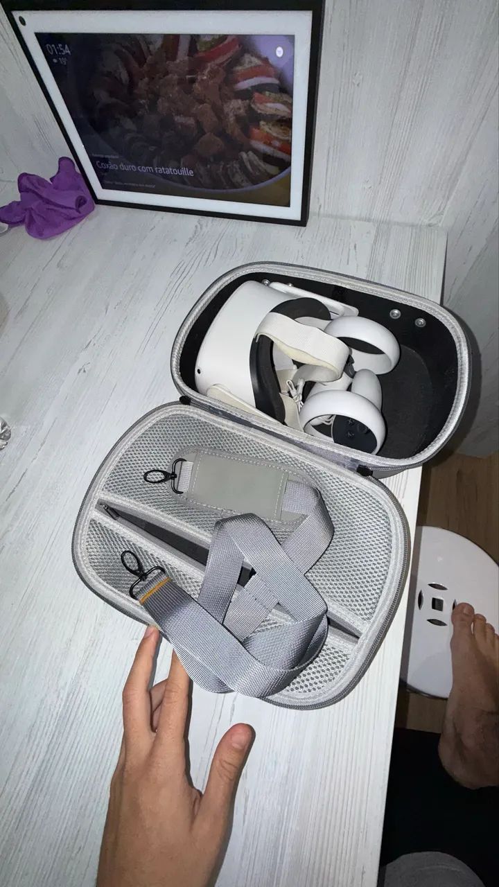 Oculus Quest 2 Vr Headset 256gb Branco - Seminovo - Foto 3
