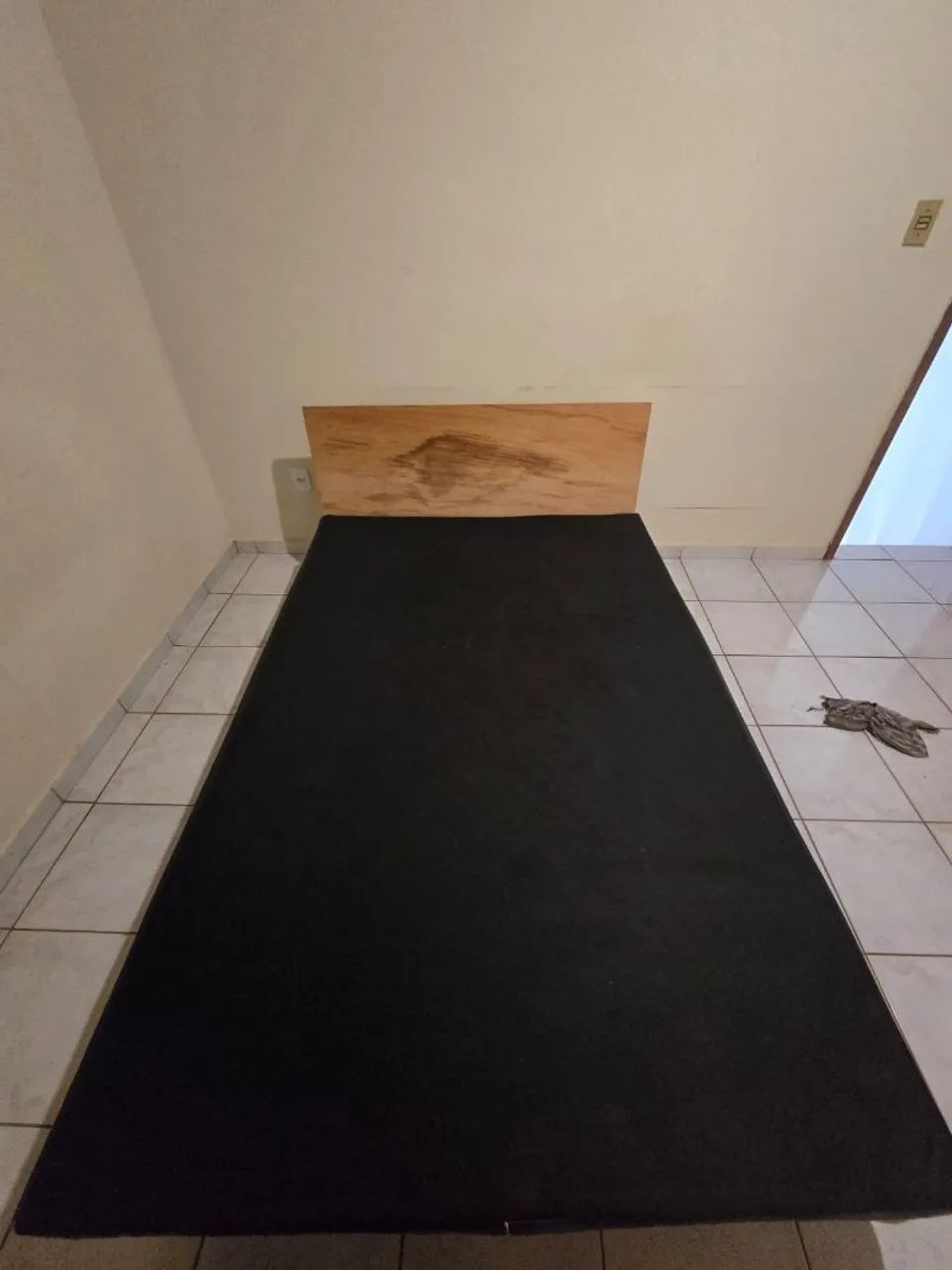Cama usada simples