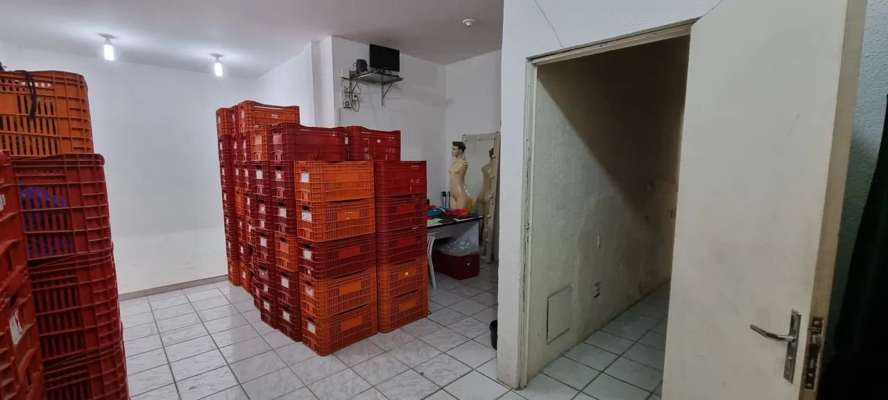 Galpão comercial de 825 m², 3 andares, excelente oportunidade! - Foto 5