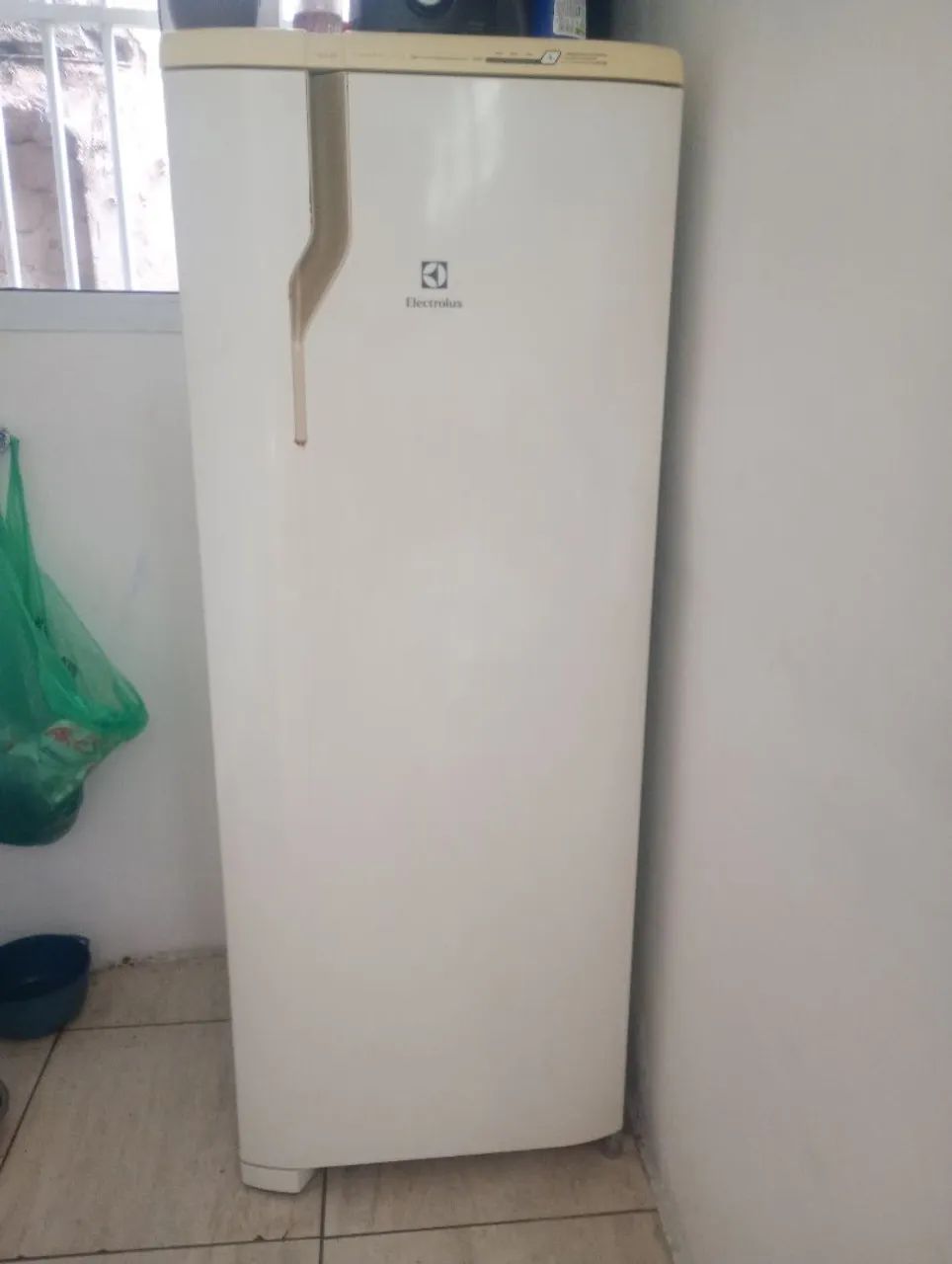 Venda de geladeira 