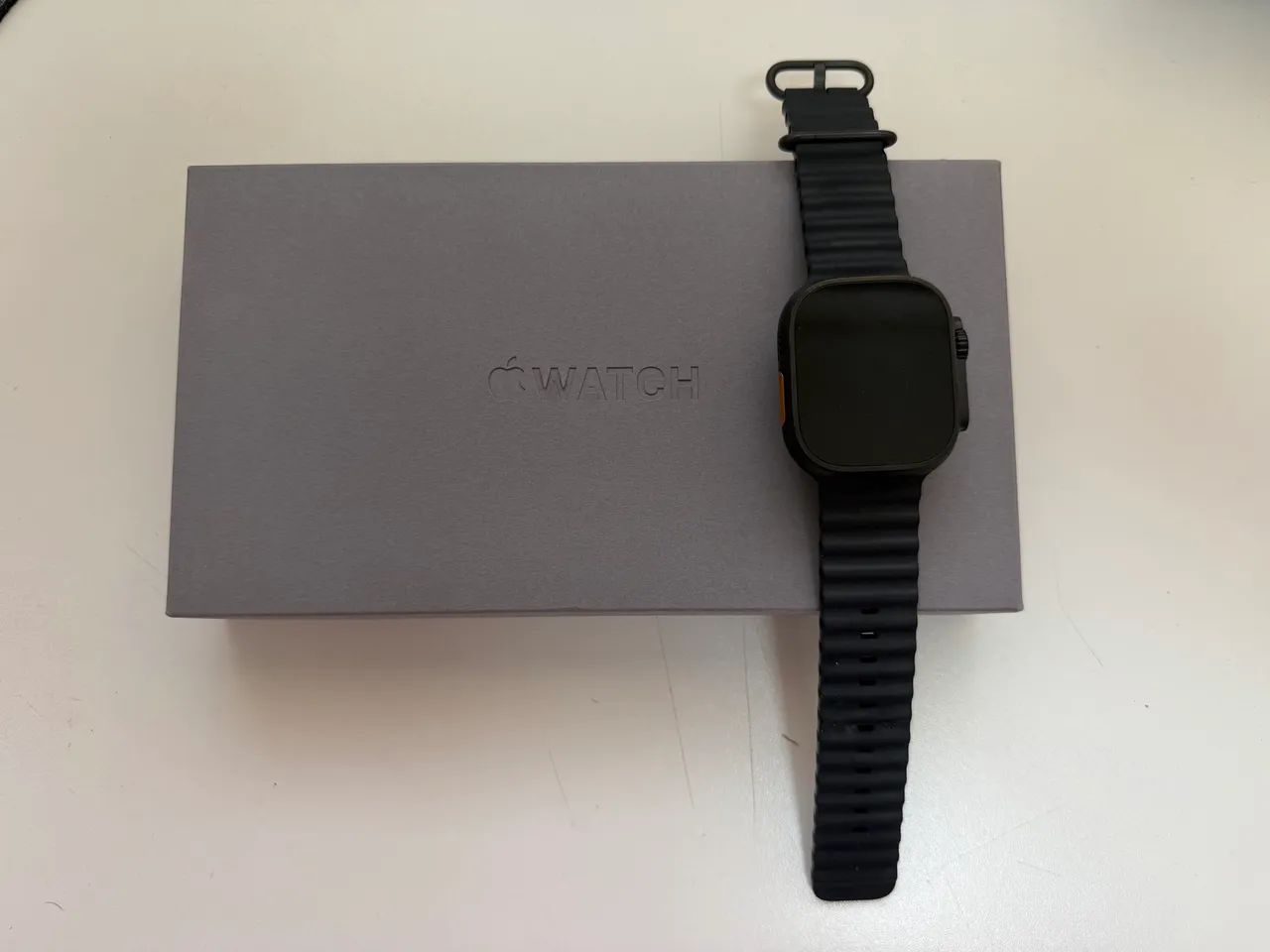 Apple Watch Ultra Black Titanium Modelo A2986. - Foto 2