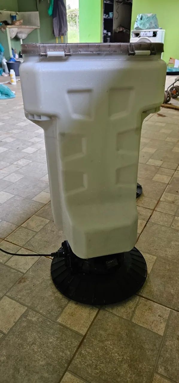 Tanque Dispersor De Sólidos Dji Agras T25 Com Pouco Uso - Foto 2