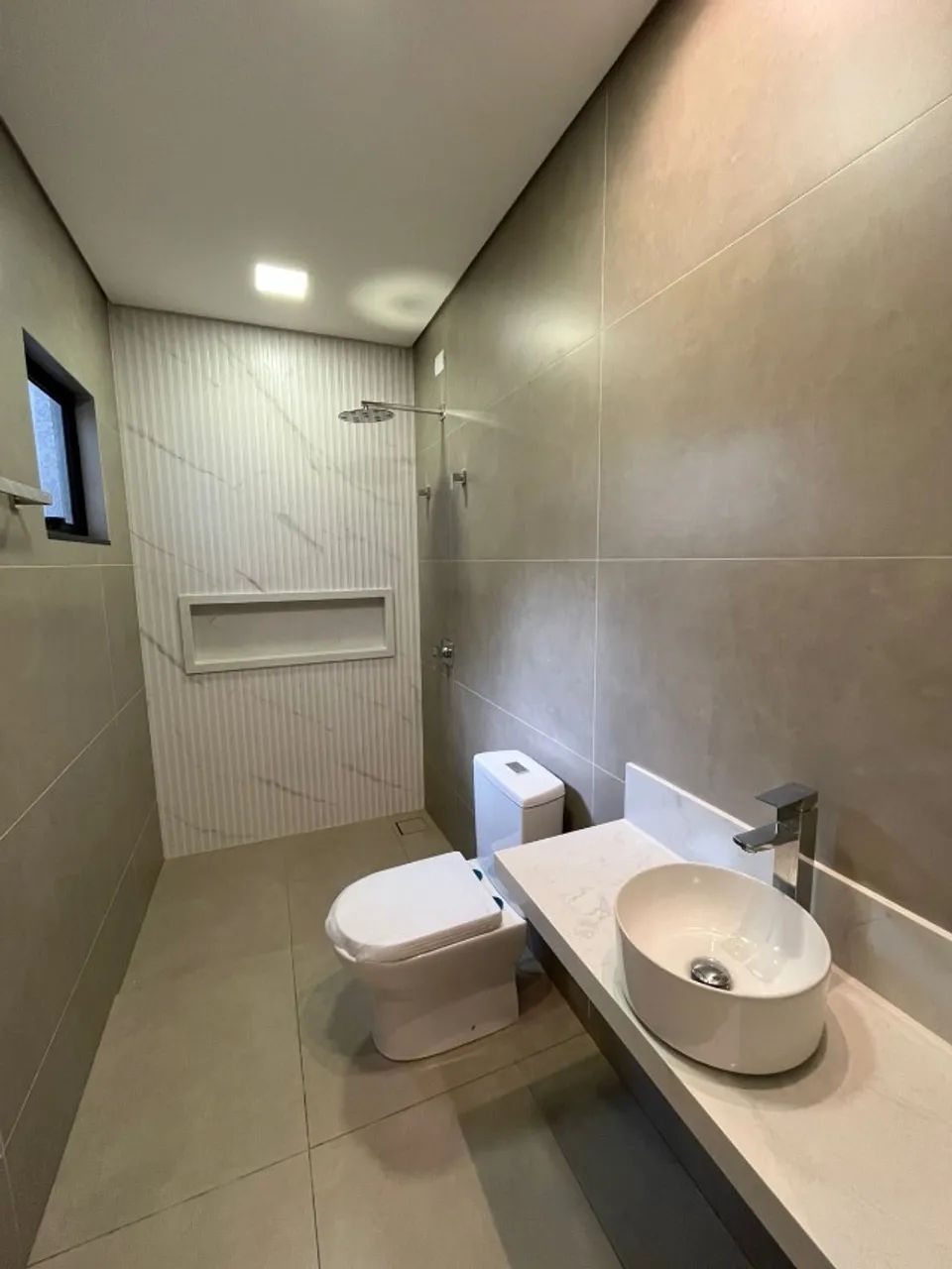 Casa com estilo diferenciado no Tropical - Foto 3