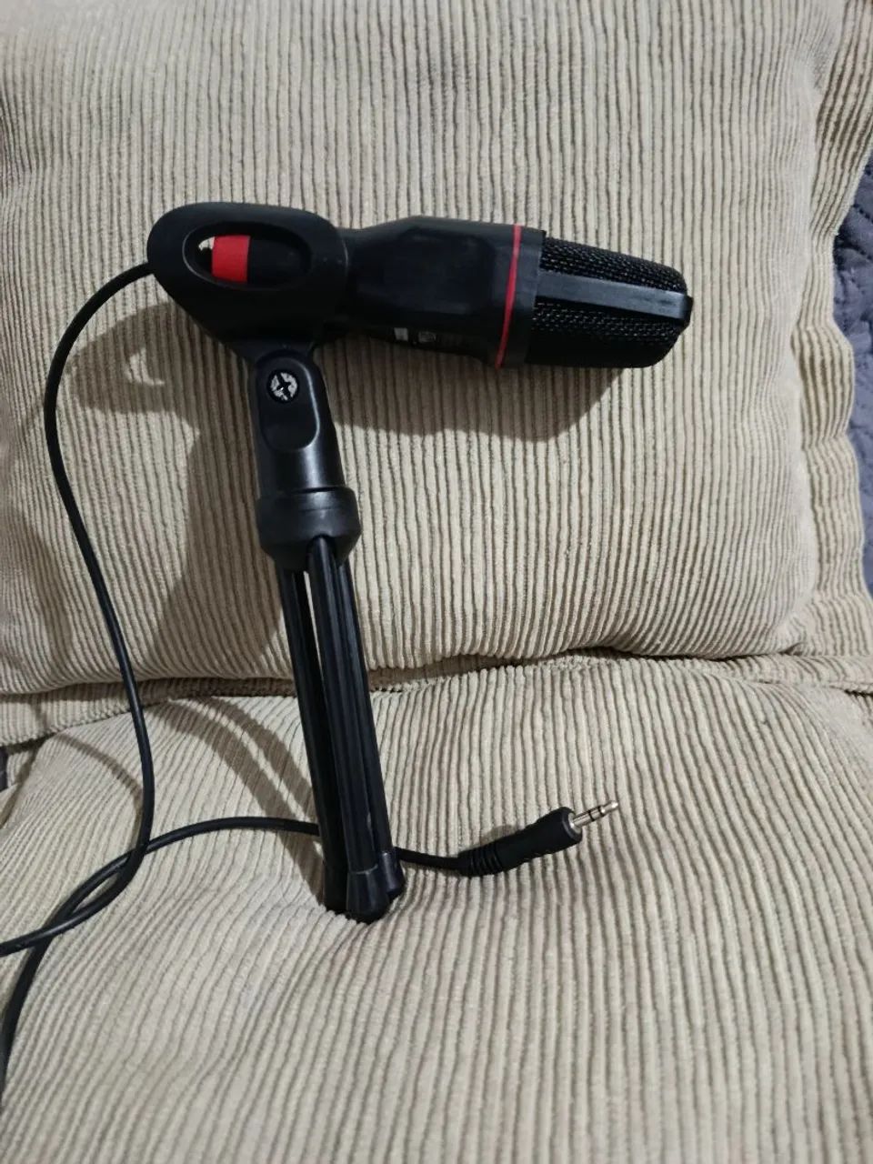? MICROFONE GAMER GXTRUST GXT 212 - VERSÃO P2 (3.5mm)