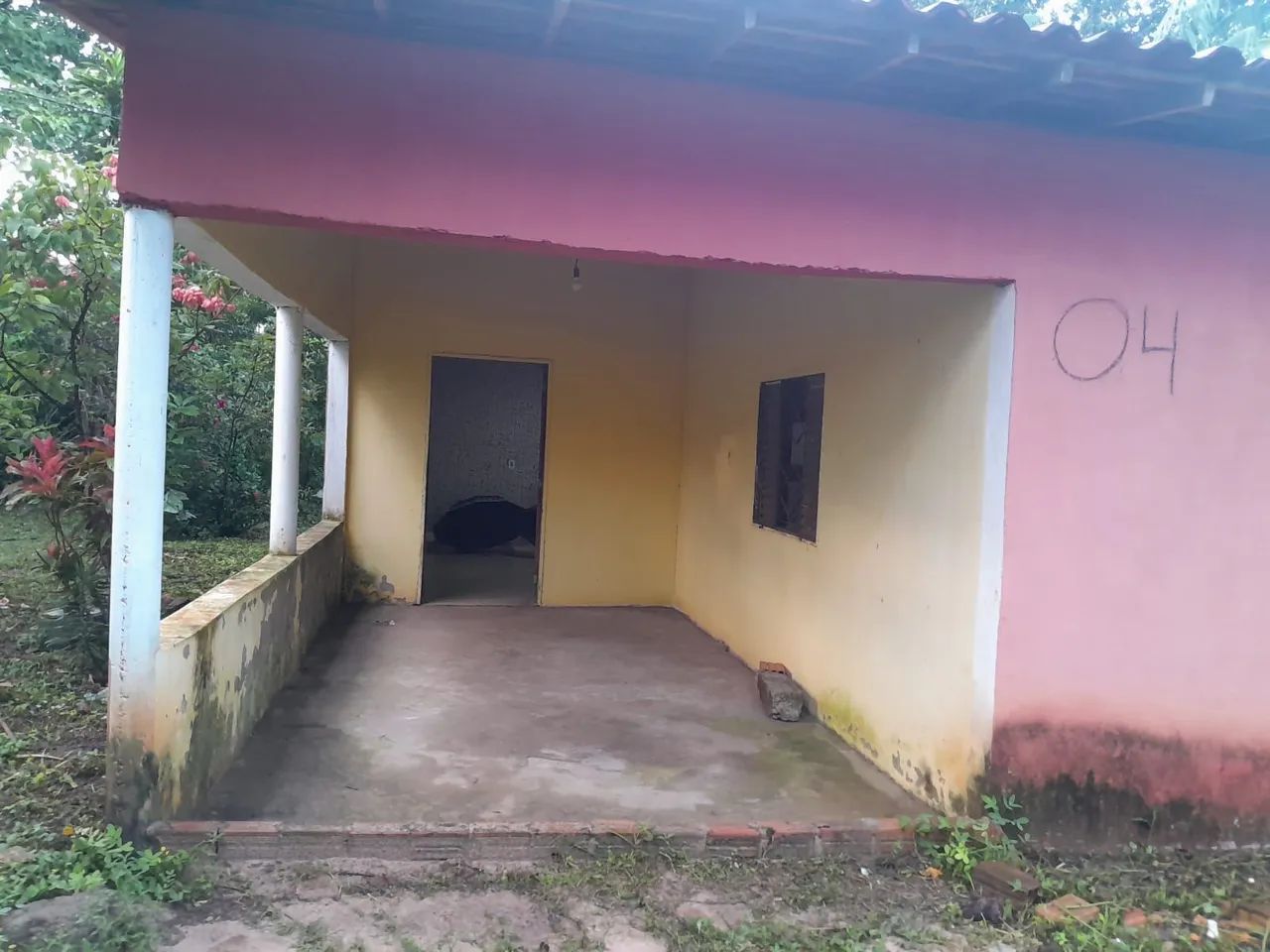 CASA A VENDA NO QUEBRA POTE  - Foto 2