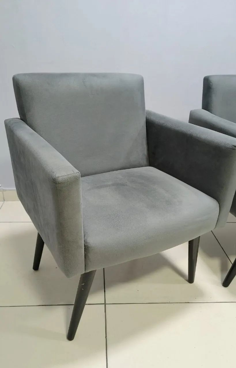 SO R$ 310, - 2 poltronas  Suede Cinza Escuro belissimas Novissimas  