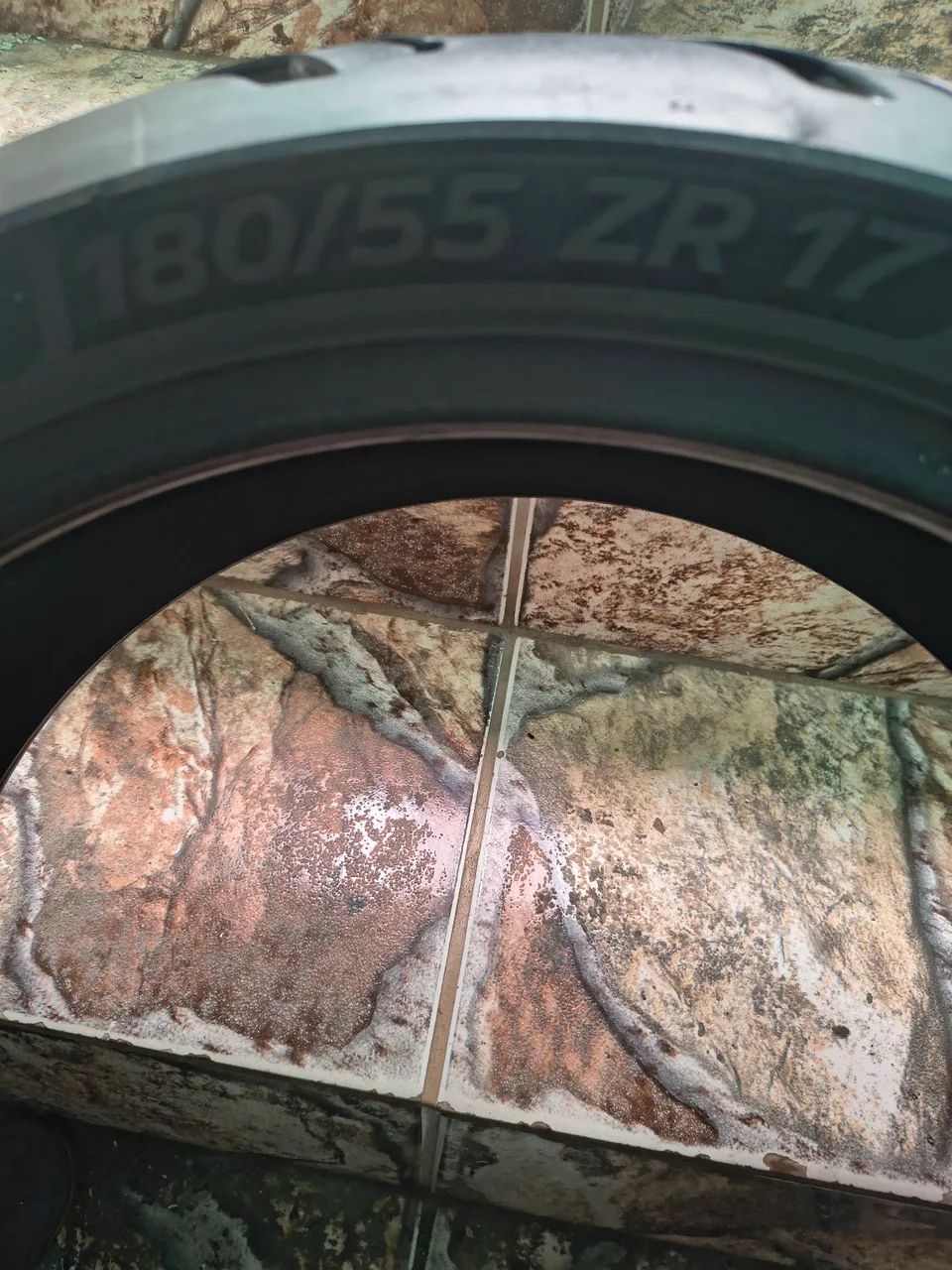 Pneu Michelin pra mota - Foto 8