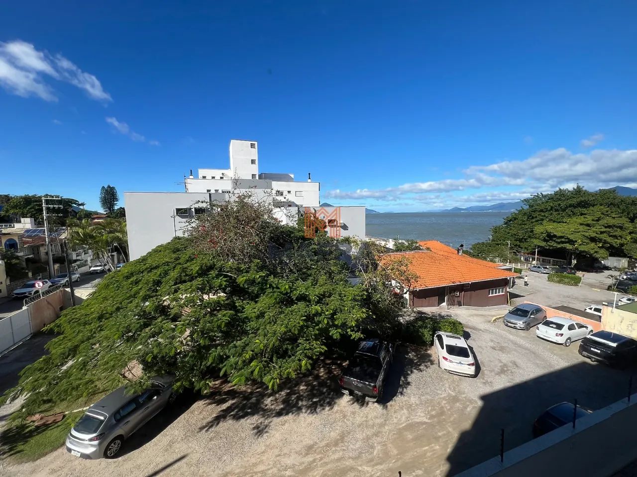 2 dorm. ( suíte ) - Coqueiros - Foto 5