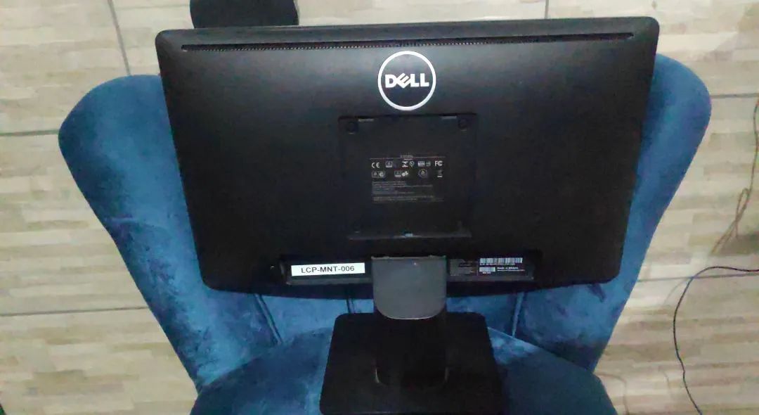 Monitor Dell : E1914Hc 18,5 polegadas  - Foto 2