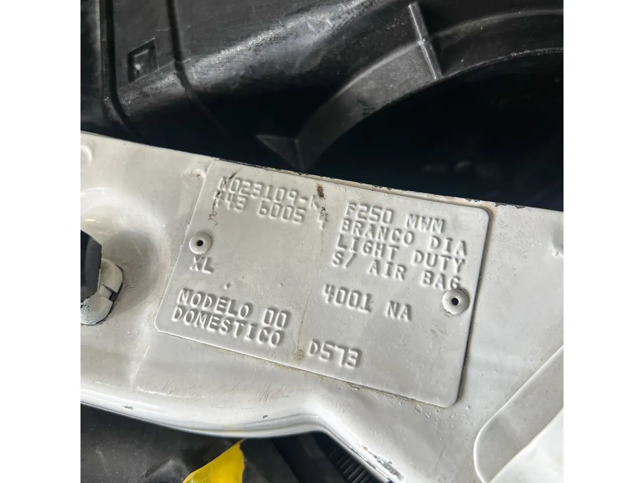 Ford F-250 XL 4.2 Turbo Diesel, foto 18 de 19
