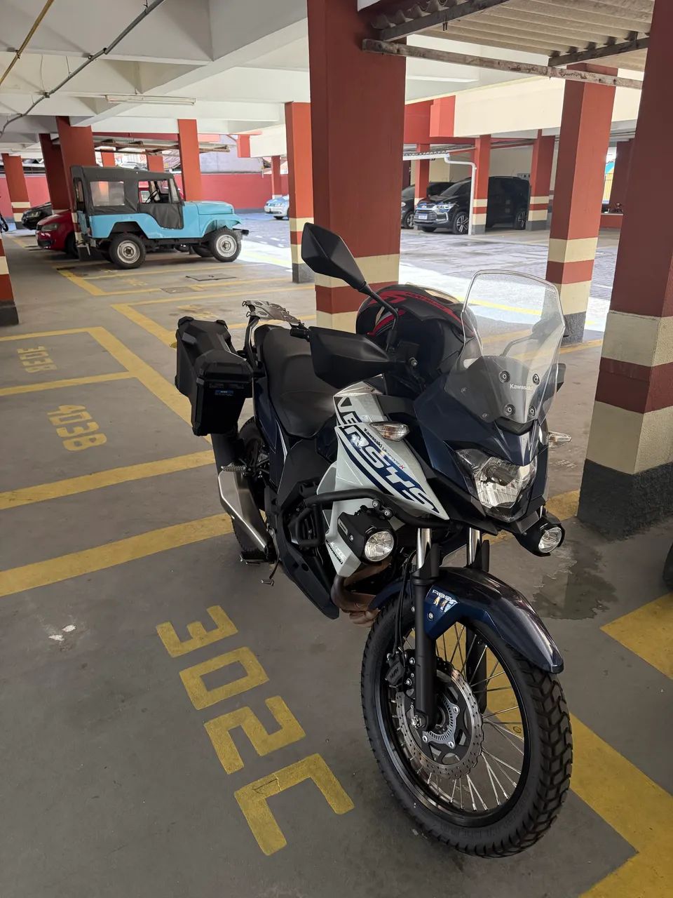 Versys 300x TR 2025
