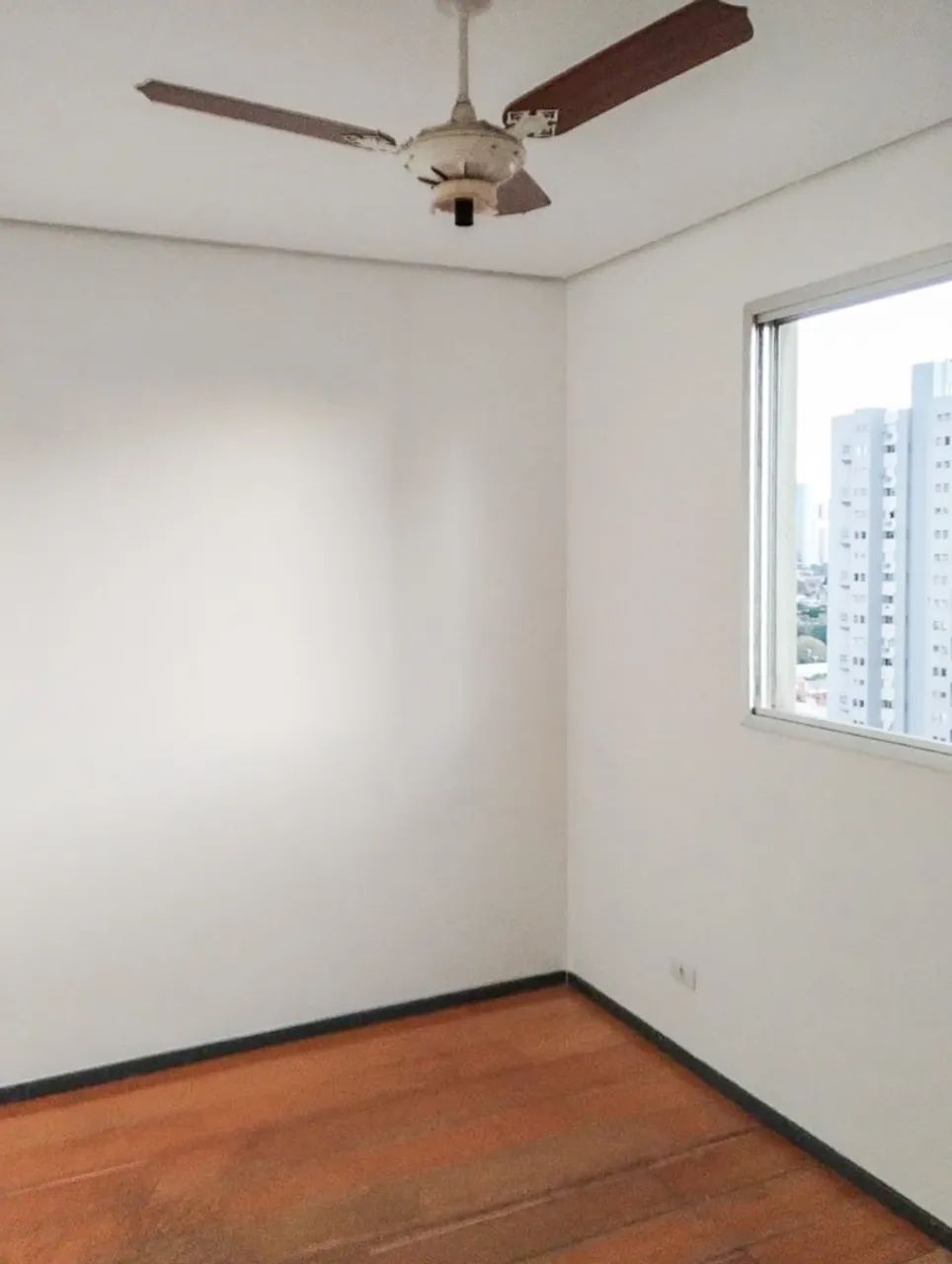 Apartamento para alugar no Edifício Saint Germain, Londrina - Foto 4