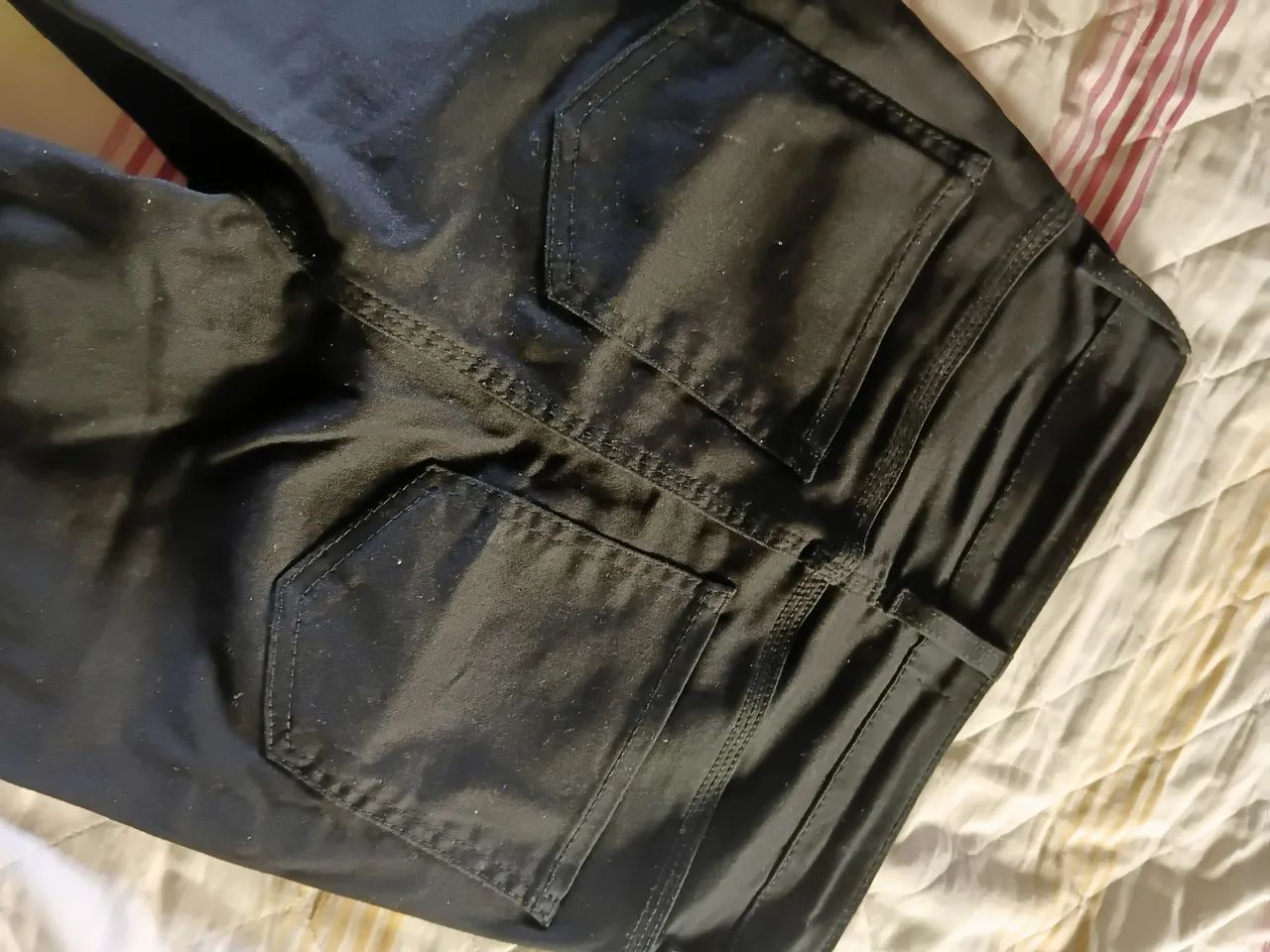 Vendo calça da pool lycra 38 usada só uma vez 40$ - Foto 4