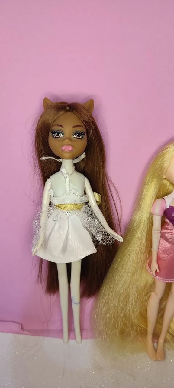 Lote de monstrinhas e Rapunzel  - Foto 2