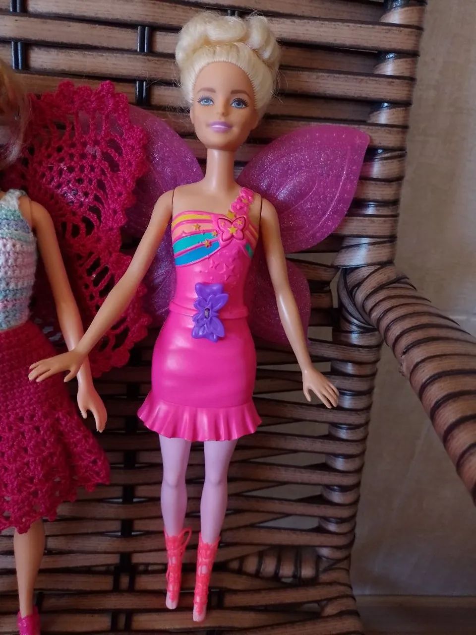 Bonecas Barbies asas borboletas - Foto 4