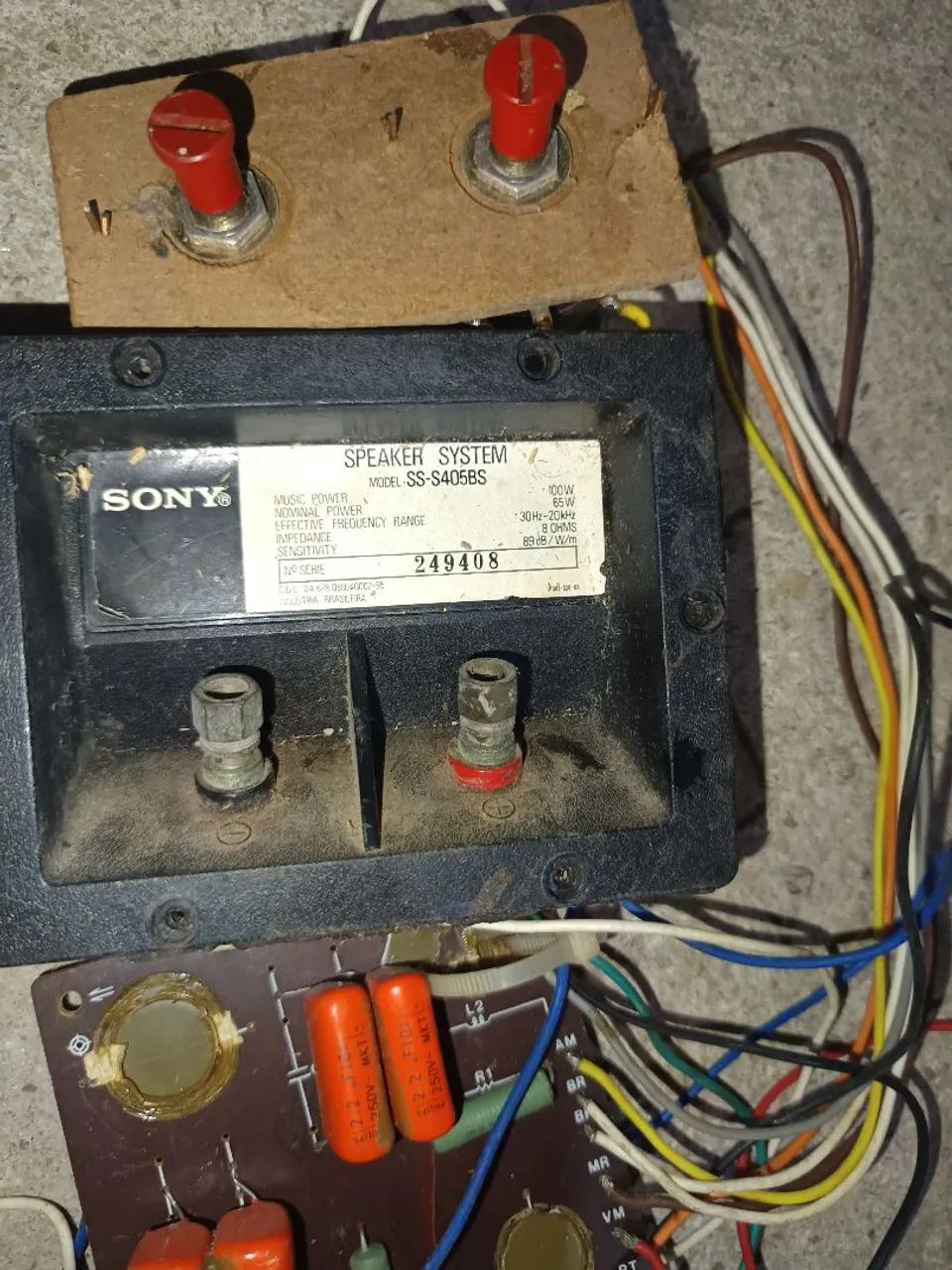 Divisor de frequência para caixas Sony ss-5405bs