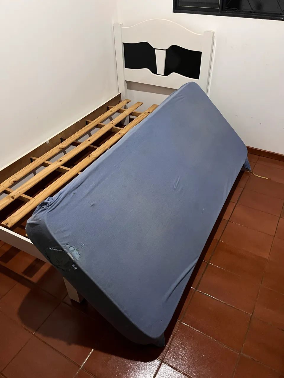 Cama solteiro + colchão  - Foto 3