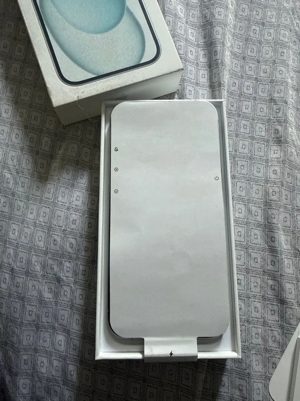 iPhone 15 novo  - Foto 2