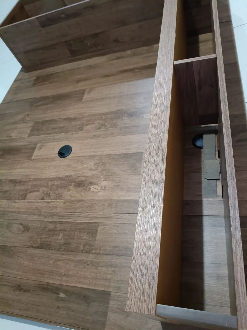 TV Panel65568126315011123