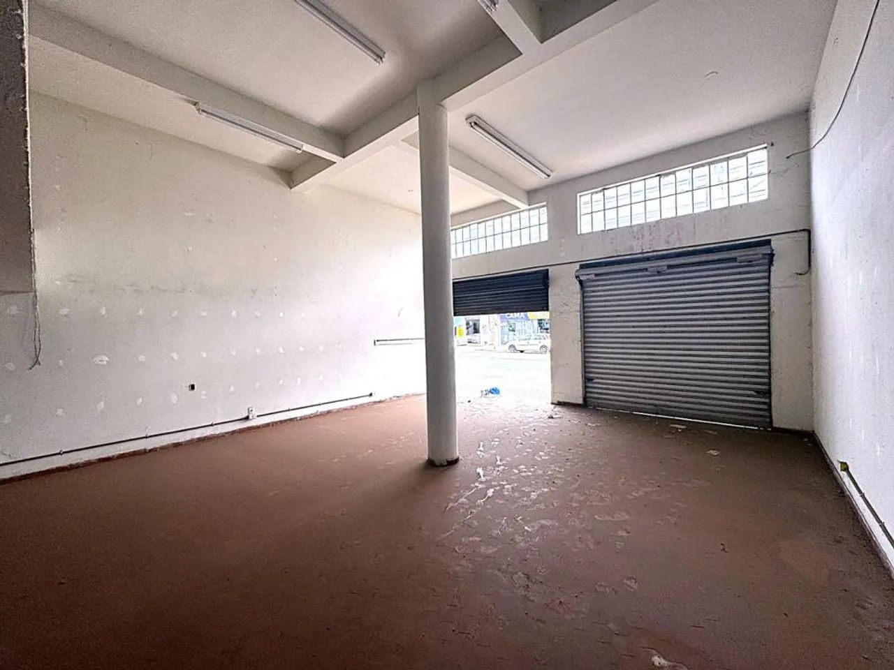 Vende-se Prédio Comercial e Residencial no Setor Campinas, 24 de Outubro - Foto 4